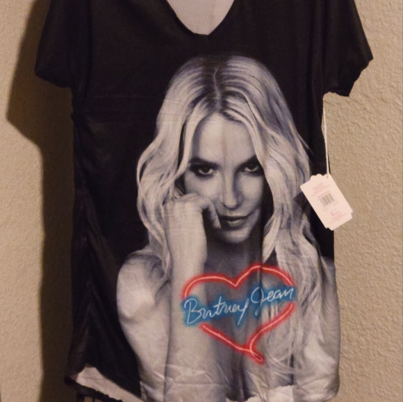NEW-BRITNEY SPEARS NIGHTSHIRT...NWT - Picture 5 of 9